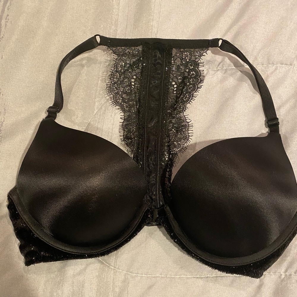 Victoria Secret Bombshell Bra